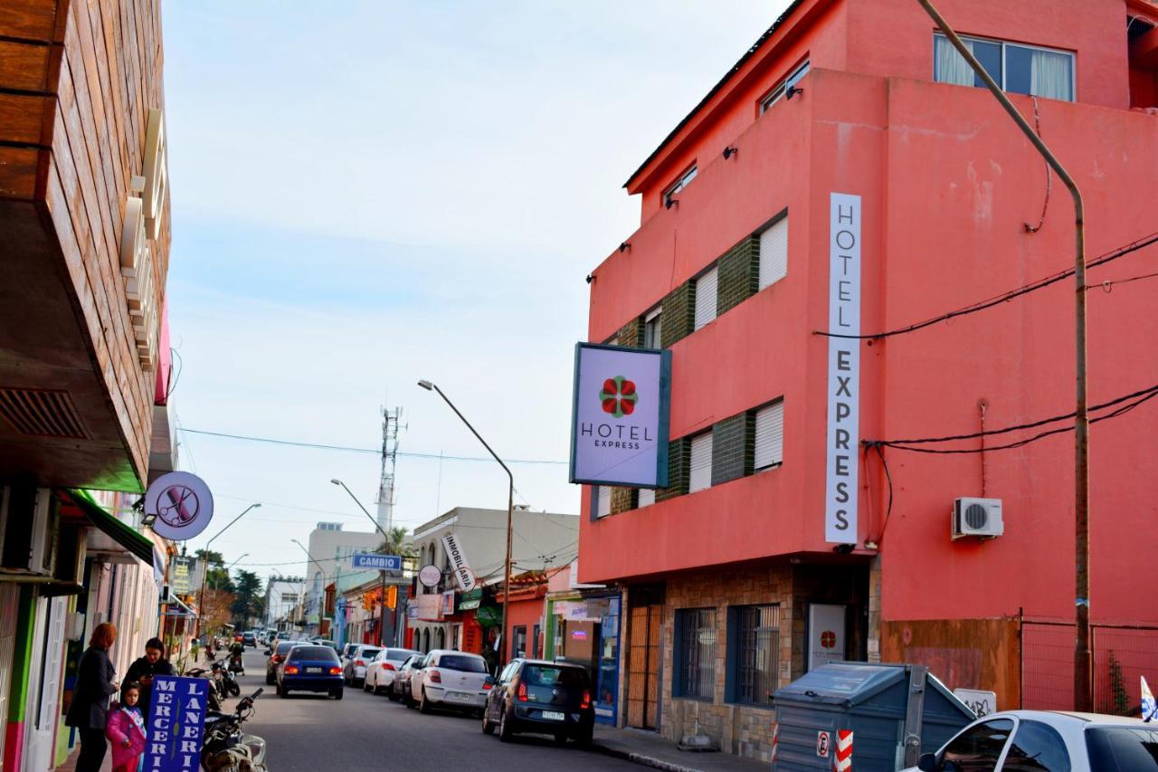 Hotel Express Μαλντονάντο Εξωτερικό φωτογραφία