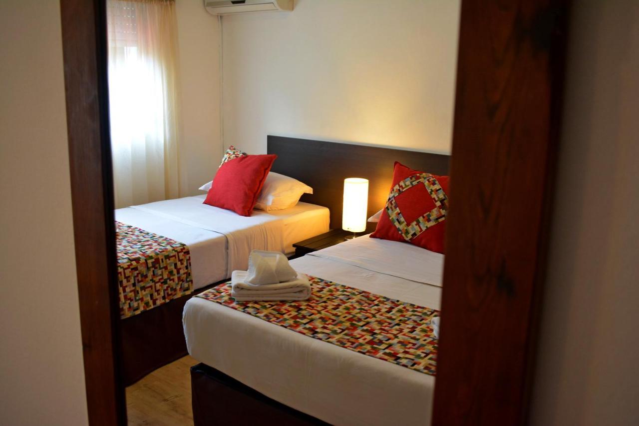 Hotel Express Μαλντονάντο Εξωτερικό φωτογραφία